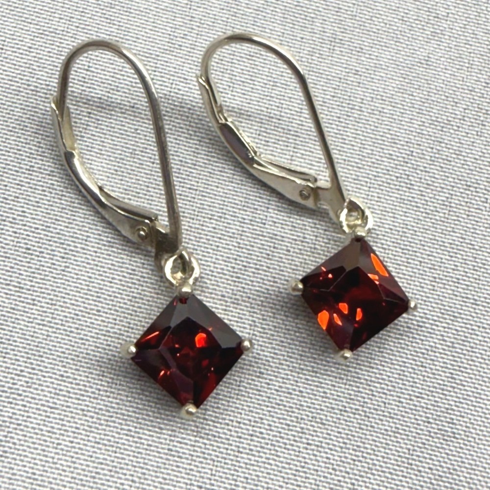 Unbranded Garnet Earrings Women OS Red Excellent 925 Sterling Princess Dangle